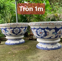 2 Nghệ nhân dán miễng sành sứ - ốp sành - chuyên chậu hoa - tphcm 0933181317 2 Nghệ nhân dán miễng sành sứ - ốp sành - chuyên chậu hoa - tphcm 0933181317