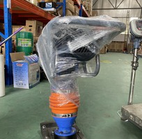Máy đầm cóc điện