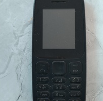 1 Cần bán điện thoại Nokia trắng đen