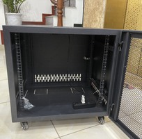 2 Tủ rack 10u D600 giá rẻ , chất lượng tốt thương hiệu SeArack