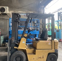 Xe nâng dầu ngồi lái Toyota 1,5 tấn nâng 3 mét 5FD15