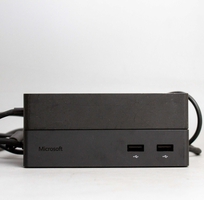 5 Microsoft Surface Dock 1