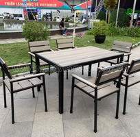 2 Tận hưởng trọn vẹn không gian ngoài trời với bộ bàn ghế sân vườn Nhựa Việt Pháp
