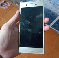 2 Sony Xperia XZ1 màu bạc  chưa qua sửa chữa