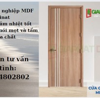 Cửa gỗ công nghiệp MDF Laminat được sủ dụng làm cửa phòng ngủ