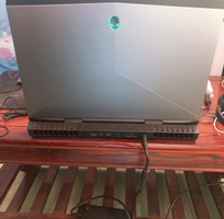 3 Nghỉ game bán máy alienware 17r5 + phụ kiện