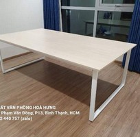 1 Bàn Họp Chân Sắt Giá Tại Xưởng HCM