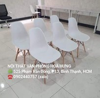 2 Ghế EAMÉS Nhựa Đúc Nhiều Màu