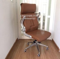 1 Ghế Giám Đốc Màu Da Bò Tay Gập Đa Năng