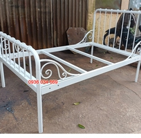 16 Những mẫu giường sắt đẹp giá bao nhiêu