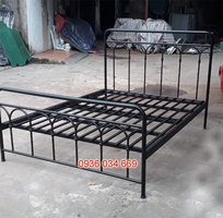 3 Những mẫu giường sắt đẹp giá bao nhiêu