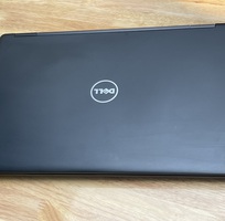 1 Dell Precision 3520 Xeon E3-1505M c6 Ram 16Gb SSD 256Gb Vga M620 15.6  FHD