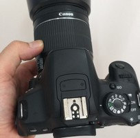 1 Cần bán bộ máy canon 700d+kit như mới