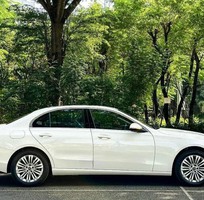 Mercedes C200 chỉ cần 500.000.000 VND