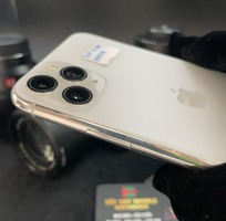 4 Iphone 11 pro