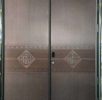 1 Cửa Thép Vân Gỗ Giá Rẻ