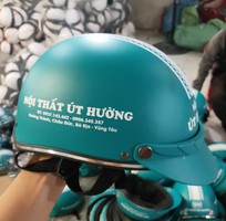 Quảng cáo bằng in logo lên mũ bảo hiểm một trong 5 cách truyền thông hiệu quả