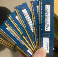 2 Ram DDR3, Ram DDR4 8gb chính hãng tháo máy cực đẹp.