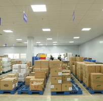 Tuyển nhân viên phụ kho:soạn hàng,đóng gói,dán tem