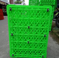 1 Giá sóng nhựa công nghiệp có 5 bánh xe - giao hàng toàn quốc