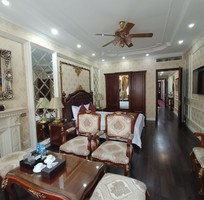 42 Shop cần nam nữ phụ bán hàng