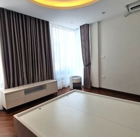 329 Shop cần nam nữ phụ bán hàng