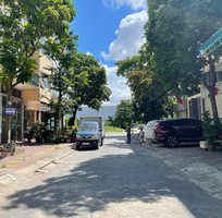 255 Shop cần nam nữ phụ bán hàng