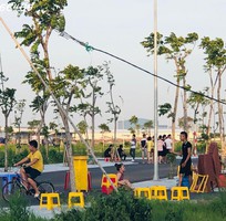 12 Shop cần nam nữ phụ bán hàng