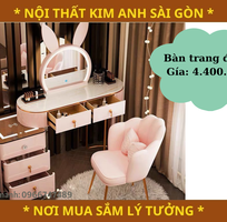 2 Bàn trang điểm mini có sạc không dây