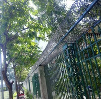 5 Thi công Hàng rào kẽm gai Lam giá rẻ tại Đồng Nai