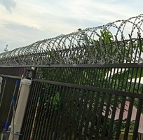 9 Thi công Hàng rào kẽm gai Lam giá rẻ tại Đồng Nai
