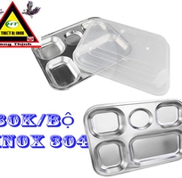 1 Khay ăn cơm inox có nắp đậy