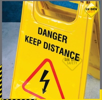 4 Bảng nhựa chữ a - cảnh báo có điện nguy hiểm - danger keep distance