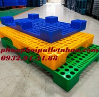 Những ứng dụng quan trọng của pallet nhựa