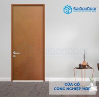 Cửa gỗ công nghiệp HDF sơn màu màu sắc đa dạng, phù hợp với nhiều công trình