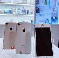 3 Nhỏ gọn Siêu mượt Gía Siêu Rẻ  iPHONE 7G QTẾ.Zin100.Mới99.Chính hãng Apple