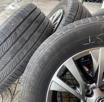 3 Thanh lý combo mâm lốp zin Fortuner 18 inch kèm lốp Michelin