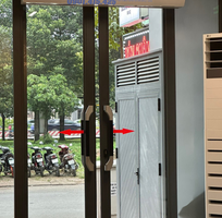 Quạt chắn gió Oulai