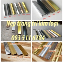 3 Nẹp cầu thang ngoài trời Nẹp T V kim loại Nẹp nhôm luồn dây điện