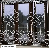 6 Cửa sổ sắt nghệ thuật giá rẻ tại hà nội