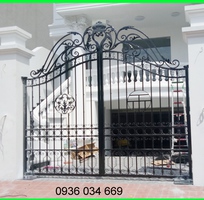 6 Mẫu cửa cổng sắt hoa văn nghệ thuật tại hà nội