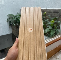 3 Lam nhựa ốp tường giả gỗ chất lượng tại hcm