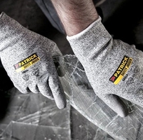 Tầm quan trọng của găng tay bảo hộ lao động