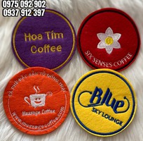 8 Xưởng cung cấp lót ly vải nỉ chống thấm, in logo thương hiệu quán cafe, nhà hàng tại Tp.HCM