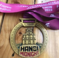Medal Giải chạy Midnight Hanoi 2023 do Vnexpress tổ chức, chất liệu hợp kim, kích thước đk 9 cm. Giá