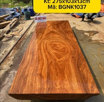 Mặt bàn nguyên khối gỗ gõ eku vân chun siêu nét