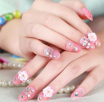 Những Câu Nói Hay Về Nail: Tôn Vinh Vẻ Đẹp Qua Từng Đường Nét