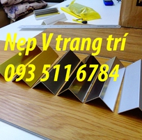 1 Bán nẹp V nhôm Cung cấp nẹp V Inox trang trí