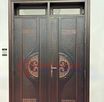 1 Sự Hài Hòa Của Sang Trọng Và Độ Bền CỬA THÉP CLASSIC