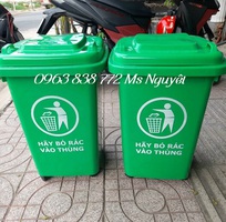 Thùng rác nhựa 60L nắp kín